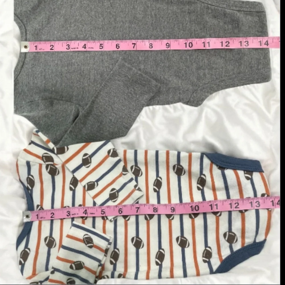 Carter's Green, Gray, and Blue Bodysuits Onsies Set of 4
